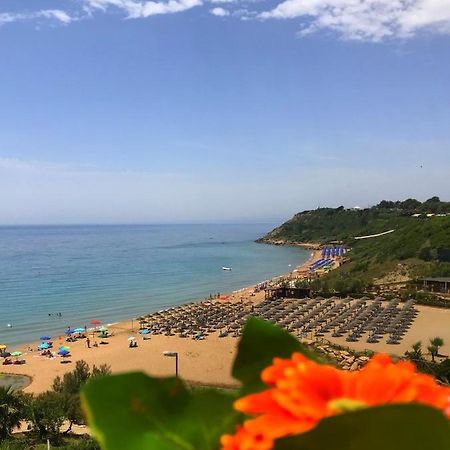 Appartamenti E Stanze Onde Blu Le Castella  Esterno foto